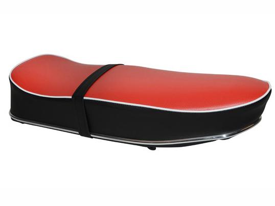 Buddyseat zwart/rood voor modellen 1965-1966